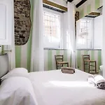 Antica Alicia *